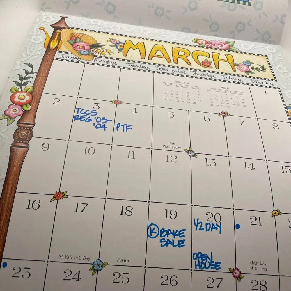 EUC Mary Engelbreit 2003 Home is Where You Hang Your Hat Calendar